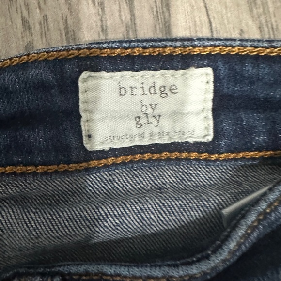 Buckle Bridge by Gly mid rise dark wash distressed ankle skinny jean size 30 - Picture 2 of 4